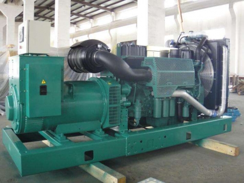 信州便携静音：租赁无声发电机组，便携式解决能源需求